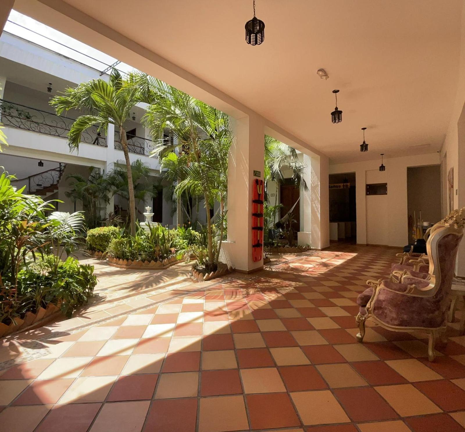 Hotel Casa Bethel Santa Marta  Exteriör bild